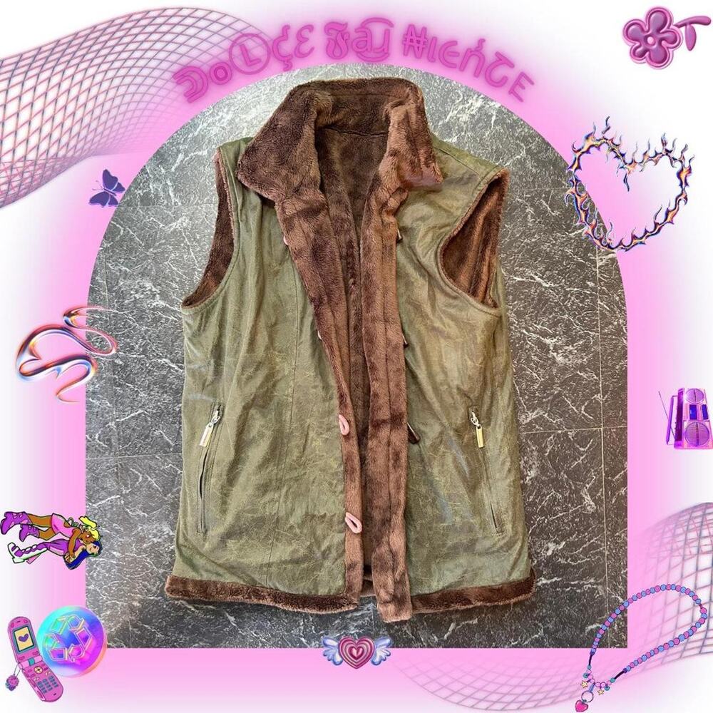 Brown and green fursuede reversible